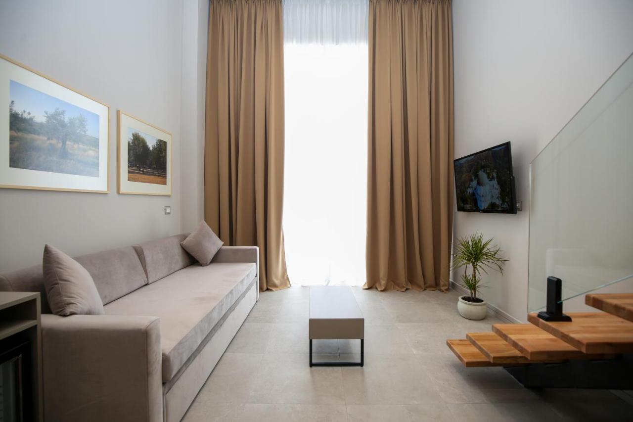 Toto Hotel & Apartments Radhimë 외부 사진