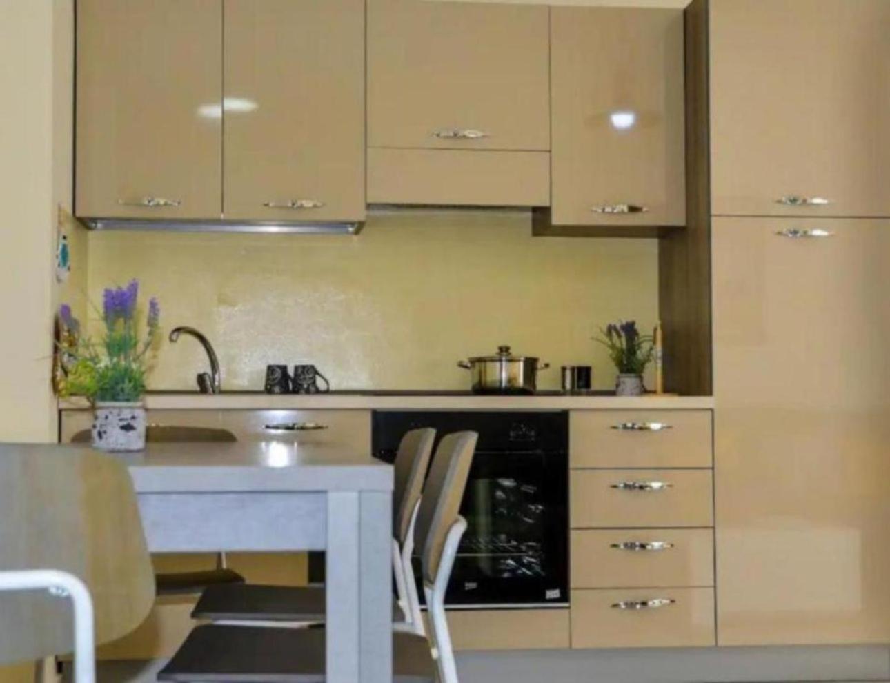 Toto Hotel & Apartments Radhimë 외부 사진